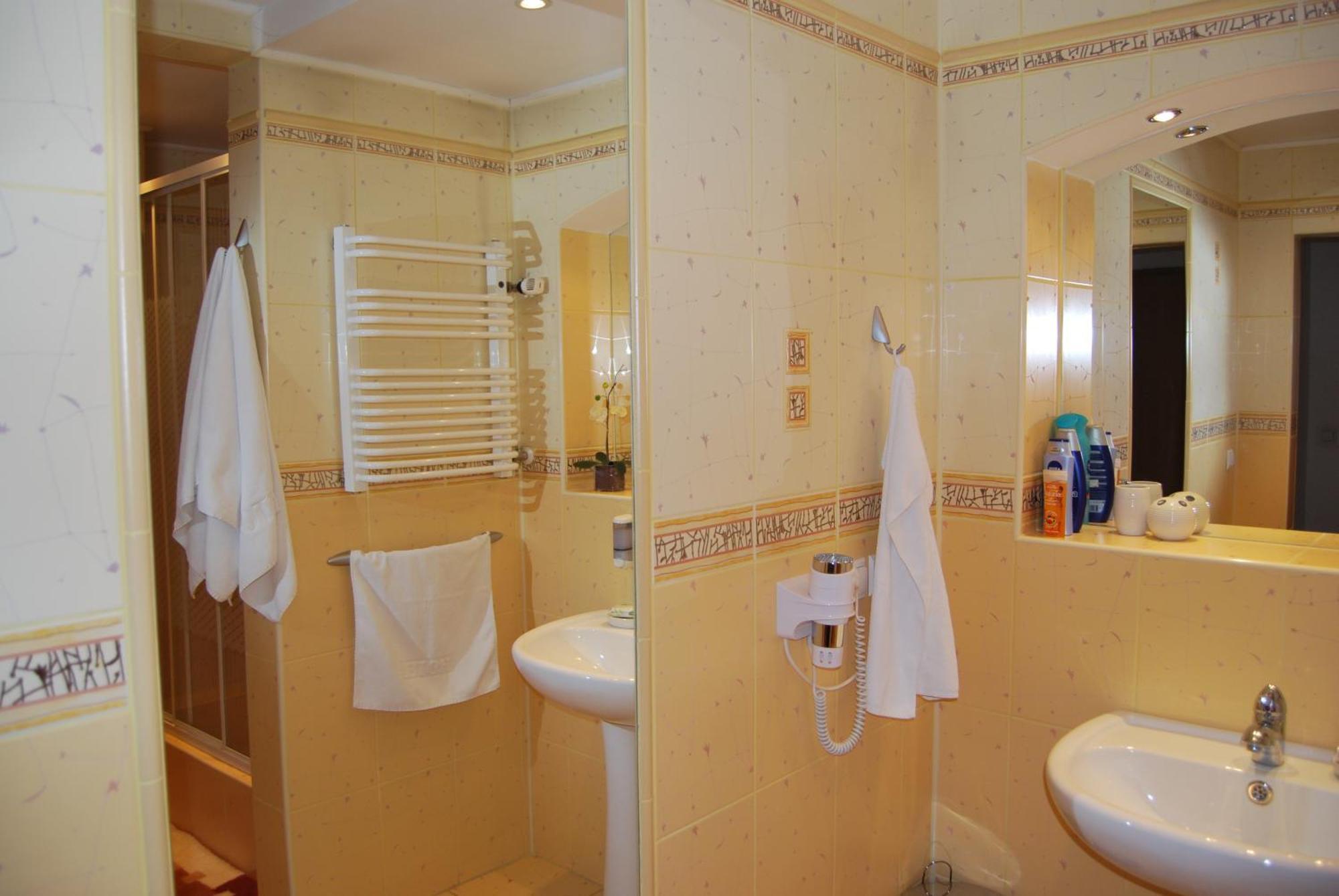 Hotel W Dobieszkowie Стриков Стая снимка